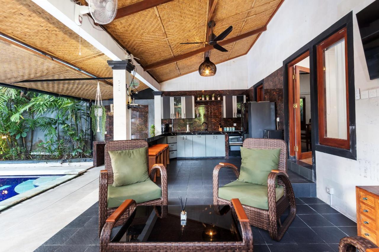 Villa Yati Seminyak Eksteriør bilde